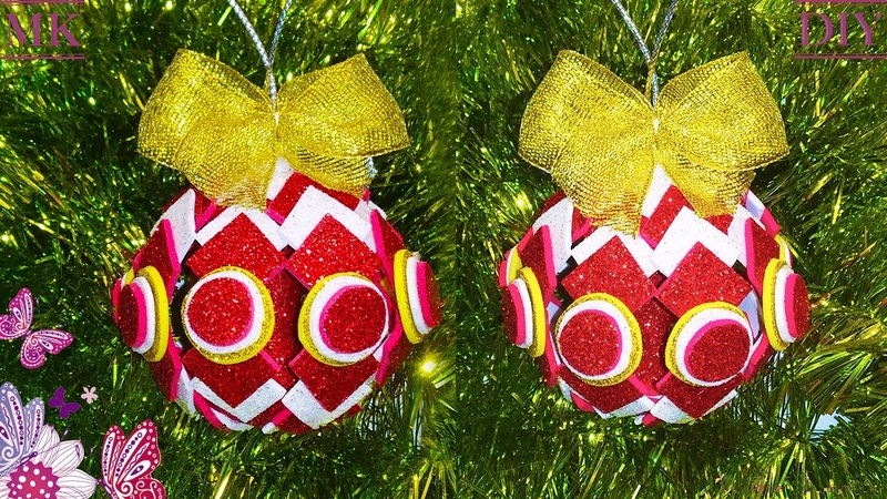 Елочная игрушка шар из фоамирана. Christmas toy ball from