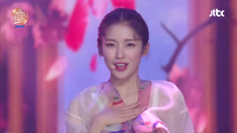 OH MY GIRL (오마이걸) Nonstop (살짝 설렜어) Oriental Ver. 35th Golden Disc Awards