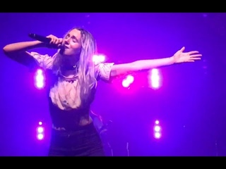 MØ – Glass (Live @ «Terminal 5»)