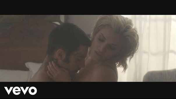 Ashley Roberts