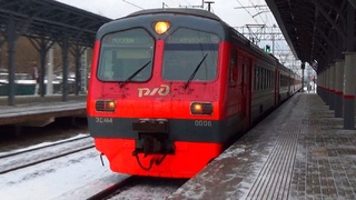 Электропоезд ЭД4М1-0008 сообщением Крутое - Москва Курская