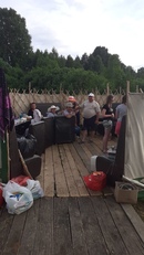 У нас работа продолжает кипеть: 🗝 наконец мы доделали летнюю кухню! Теперь здесь можно готовить и ес