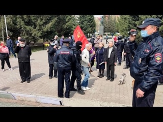 Разгон и задержания на первомайском митинге в Новосибирске!