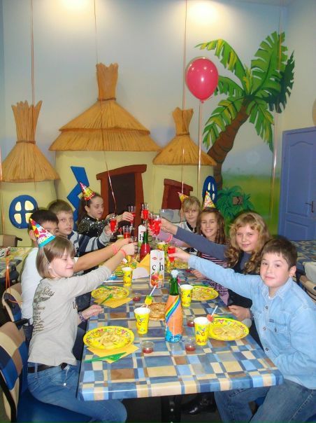 №13, Катюша Азарова №13, Катюша Азарова