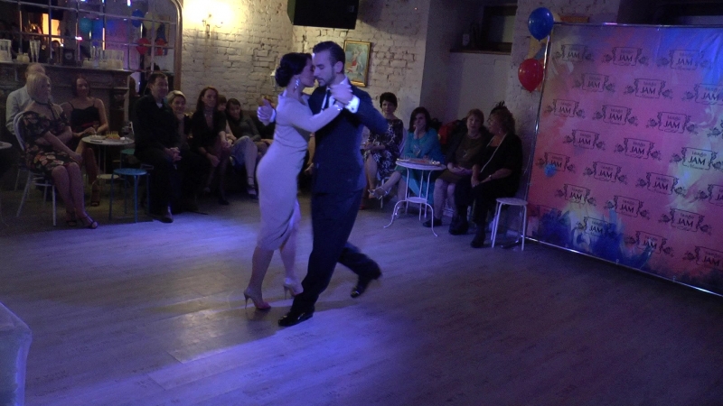 Милонга. Tango