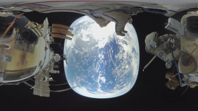 Видео 360-выход в открытый космос