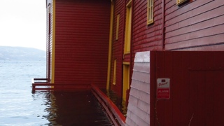 Glimt fra Springflo Vidar, Bergen og Bryggen 120117