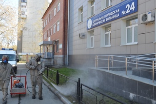 Поликлиника 1 саперов 3 екатеринбург. Сапёров 3 екатеринбург на карте. Больница переулок саперов екатеринбург. Сайт поликлиники на саперов 3 екатеринбург. Гбуз со центральная городская больница № 6, поликлиника № 1.