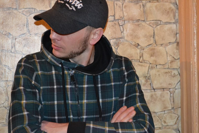 Антон Толстов | Москва