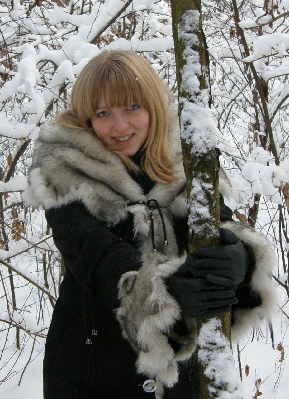 Юличка Фомина Manjunya Скажена Білка | Киев