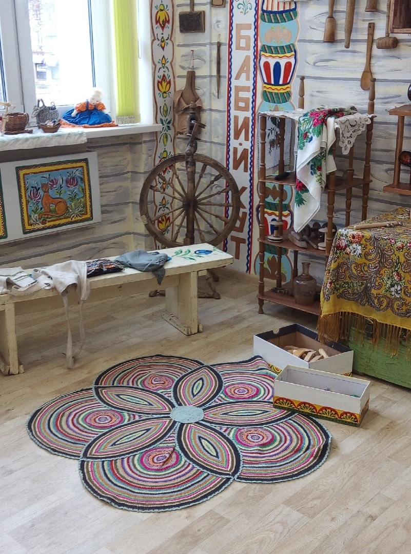 rqsg7HiEdnI.jpg?size=801x1080&quality=95&sign=12f8e2d0654fa6f58e6de2d2f711f7dd&type=album