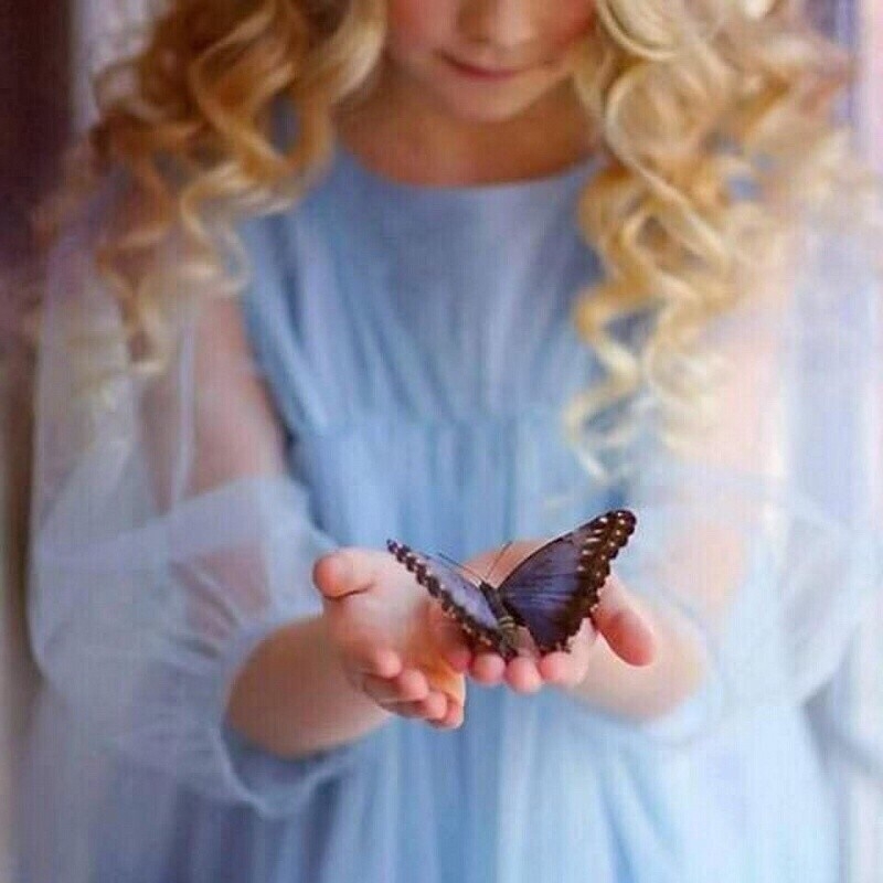 Девочка бабочка фото Девочка бабочка фото