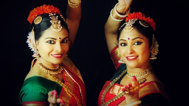 Oru Murai Vandu Parthaya Classical Dance, Manichitrathazhu, Mudra