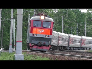 Электровоз ЧС7-281 с поездом № 232 Ейск - Москва