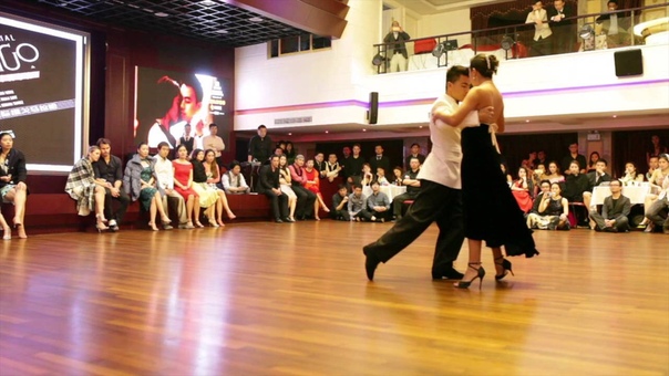 SITM 2015, Grand Milonga, Sebastian Achaval y Roxana Suarez 1,