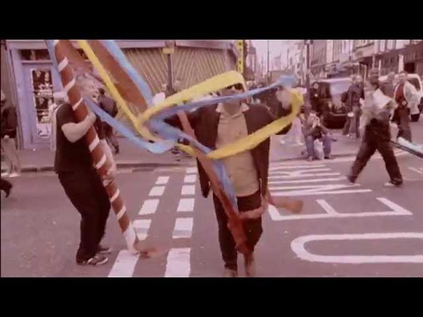 Lily Allen Fat Les England song for 2010. THE GATE